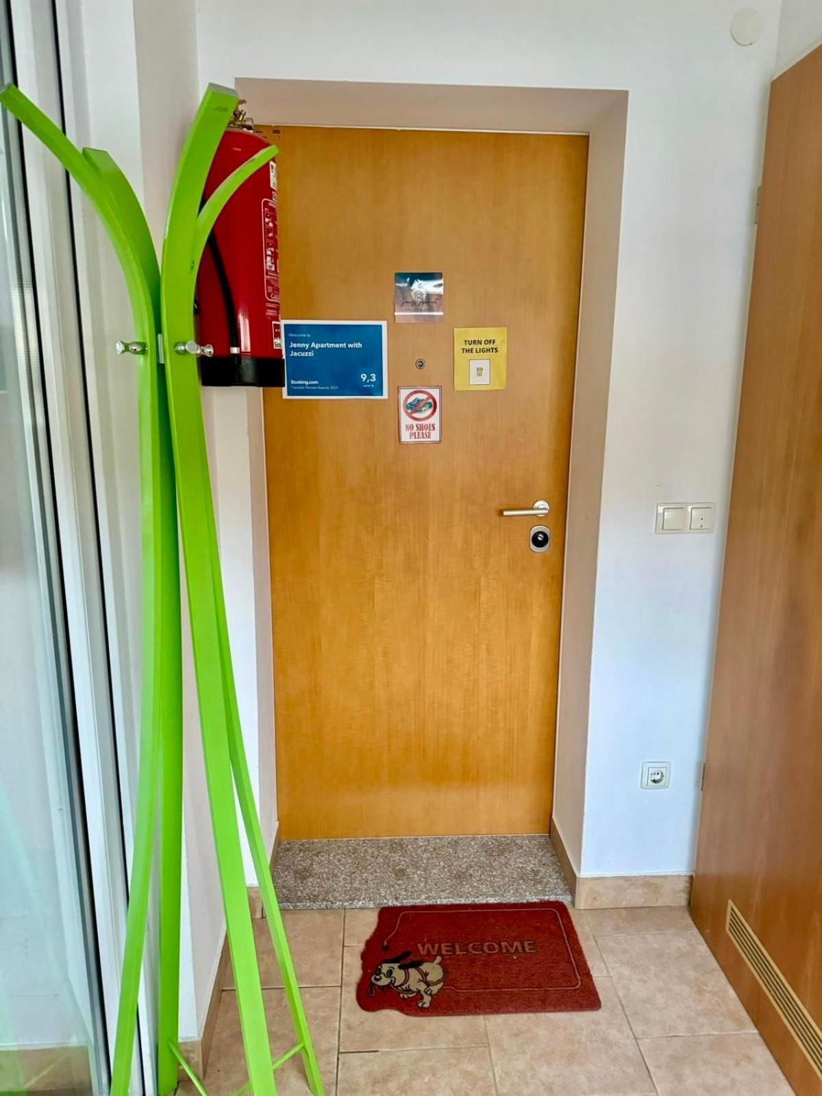 Jenny Apartment With Jacuzzi Брезовица Экстерьер фото